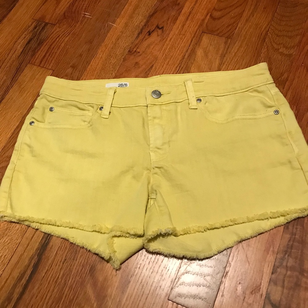 Gap yellow denim cut off shorts